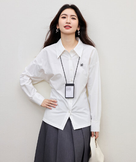 2026 봄 새로운 자수 화이트 여성 셔츠 뒤로 부서 버클 디자인 센스 작은 대중 스택 착용 출퇴근 캐주얼 다용도 셔츠
