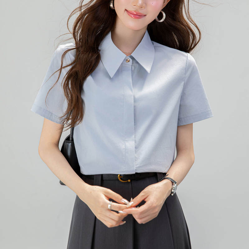 화이트 셔츠 여성 2026 새로운 여름 반팔 셔츠 면접 비즈니스 출퇴근 경력 긍정적 인 로드 중 고급 센스 맨위