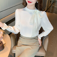 批发2026春季实拍蝴蝶结珍珠立领醋酸缎面衬衫女气质职业真丝打底上衣