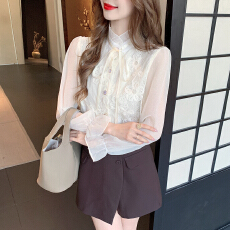 批发2026春季实拍法式赫本风立领木耳边衬衫女超好看独特漂亮上衣