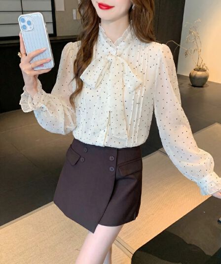 2026 가을 실사 프랑스식 나비 넥타이 도트 무늬 긴팔 여성 셔츠 품격 연령 감소 작은 셔츠 Chic 맨위