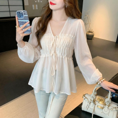 批发2026夏季新款实拍法式时尚温柔风长袖<b class='q'>衬衫</b>女气质宽松显瘦+带内搭