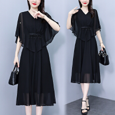 批发实拍2026夏季新款大码女装收腰显瘦气质胖MM高端雪纺V领<b class='q'>连衣裙</b>