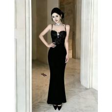 批发御姐气质名媛复古蕾丝拼接吊带连衣裙含胸垫收腰<b class='q'>礼服</b>裙