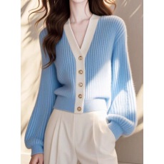 批发时尚气质绝美蓝色V领<b class='q'>长袖</b>针织<b class='q'>开衫</b>女秋季款超好看小香风<b class='q'>外</b>搭上衣