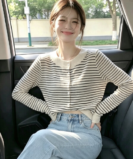 2026 가을 새로운 배색 스트라이프 니트 오픈 가디건 여성 셔츠