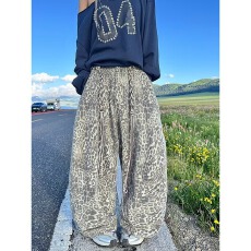 批发复古水洗做旧豹纹牛仔裤男女设计感春季宽松直筒筒垂显瘦休闲长裤