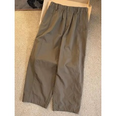 批发<b class='q'>品牌</b><b class='q'>折扣</b>卡其色显瘦速干裤子女夏季2026年新款日系高腰九分萝卜裤