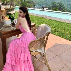 批发纯欲风挂脖露背森系仙女长裙女海边度假<b class='q'>荷叶边</b>吊带<b class='q'>连衣裙</b>