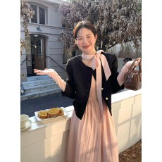 批发火火火奶霜桃桃韩版挂脖针织<b class='q'>长袖</b><b class='q'>连衣裙</b>女温柔风收腰秋季长裙