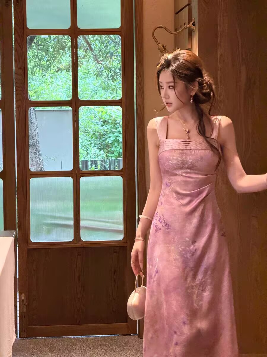 파빌리온 와우 낮과 밤 100 명 실크 새로운 원단 넓은 어깨 벨트 드레스