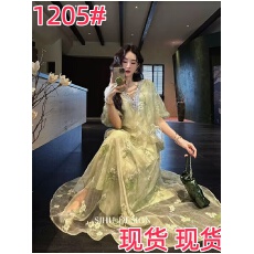 批发三吉黑花【夏萤】新中式珠绣织金2026巨好看<b class='q'>连衣裙</b>子重工网纱长裙