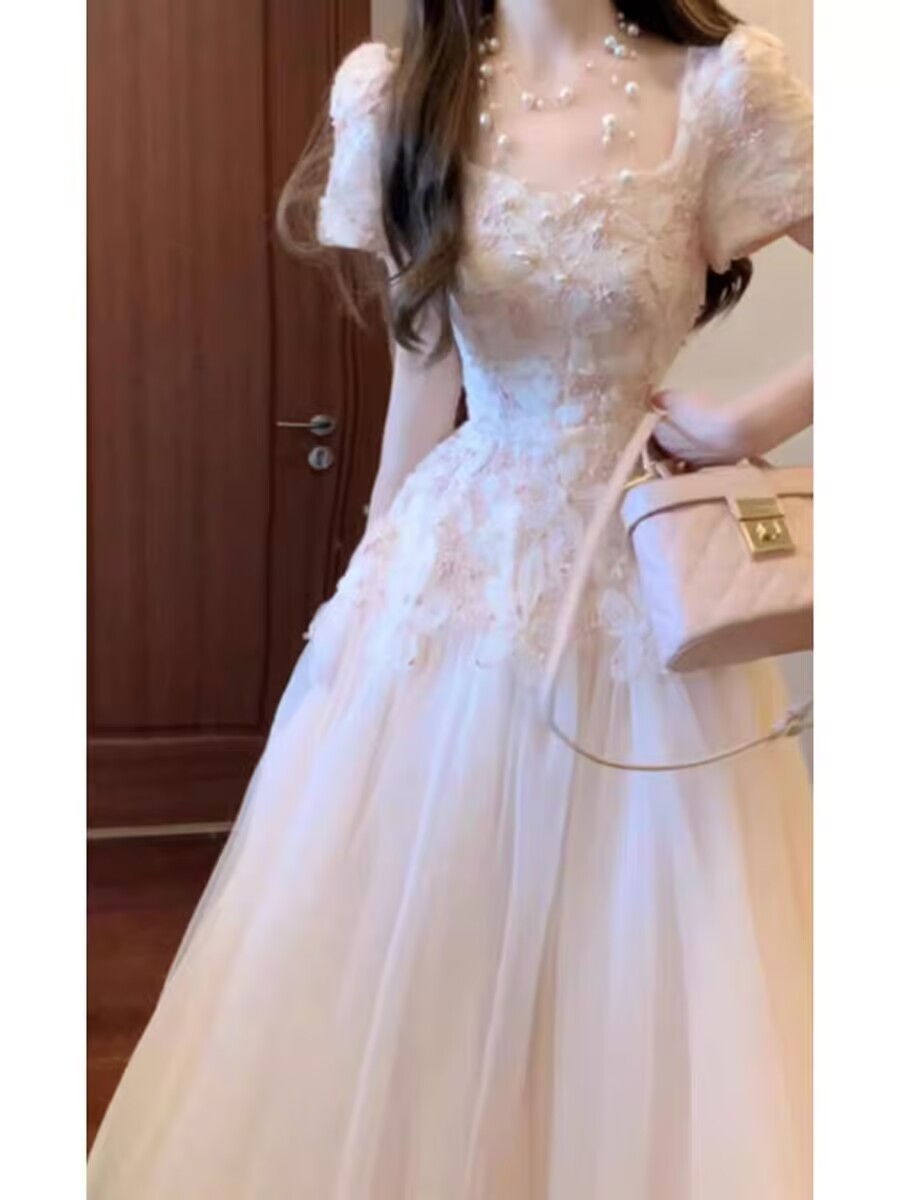 품격 고급 센스 천 금빛 바람 핑크색 무거운 작업 망사 패치워크 드레스 자카드 꼬집기 허리 생일 치마 2026 여름