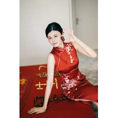 批发新中式旗袍订婚领证登记小礼服出阁宴会敬酒服<b class='q'>复古</b>红色刺绣连衣裙