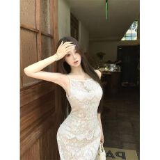 批发纯欲气质白色柔软蕾丝自带胸垫修身包臀背心<b class='q'>连衣</b>裙