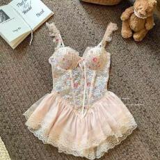 批发碎花印染<b class='q'>甜美</b>鱼骨胸衣带胸垫显瘦聚拢