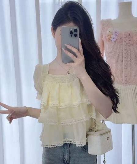 프랑스식 달콤한 미국 칼라 반팔 쉬폰 여성 셔츠 2025 여름 새로운 프릴 루즈핏 슬림해 보이는 표지 배 맨위