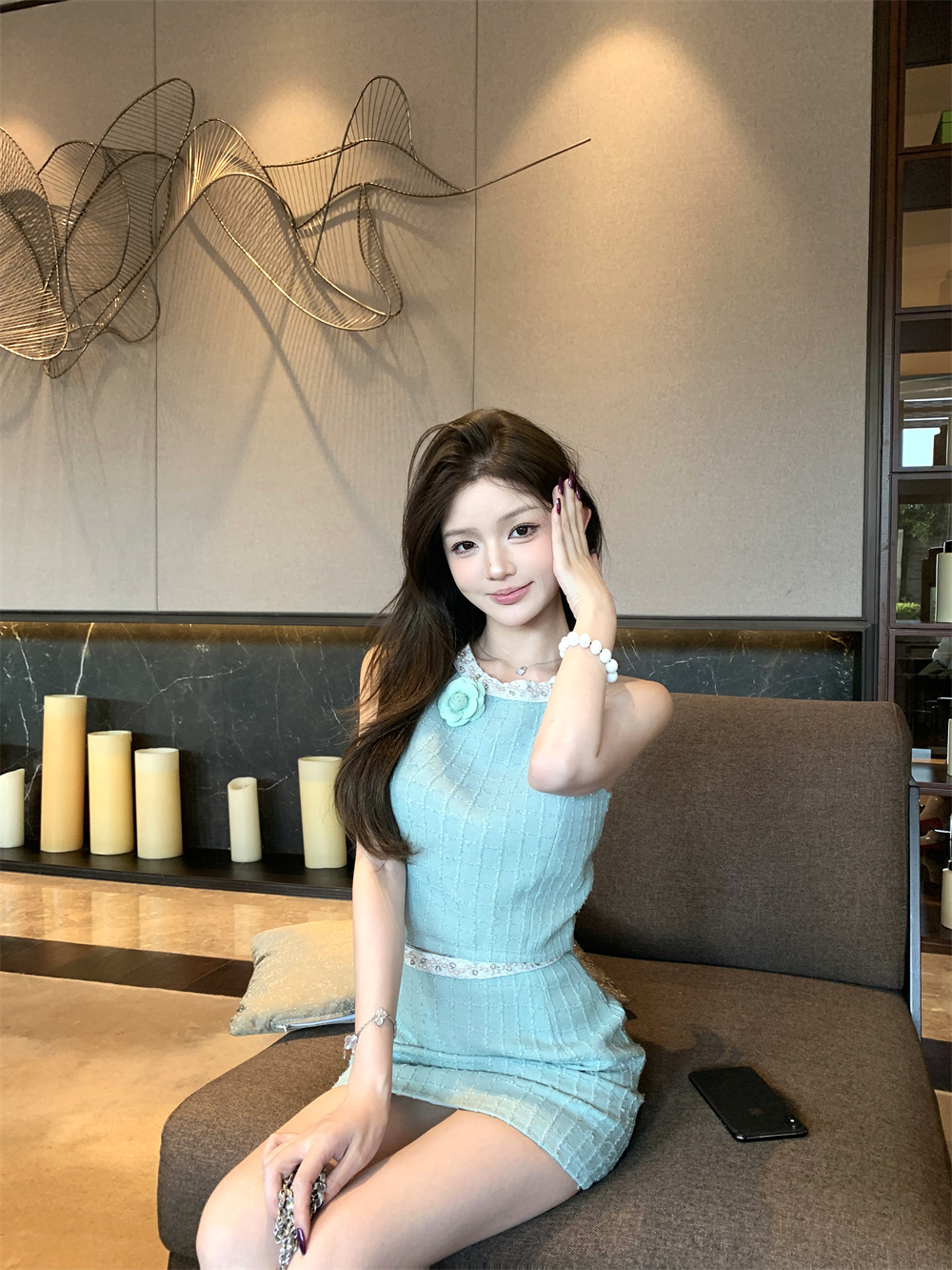 FA32550# 夏季气质千金精致露肩挂脖短袖上衣立体订花半身裙套装 服裝批發女裝批發服飾貨源