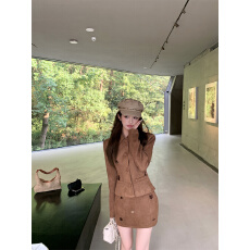 批发实拍复古麂皮绒外套女秋冬设计感叠层翻领<b class='q'>修身</b>短半裙套装