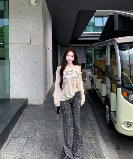 실사 한 부서 순수한 욕망 바람 패션 품격 세트 여름 오프숄더 긴팔 티셔츠 도트 무늬 캐주얼 바지 두 조각 여성 세트