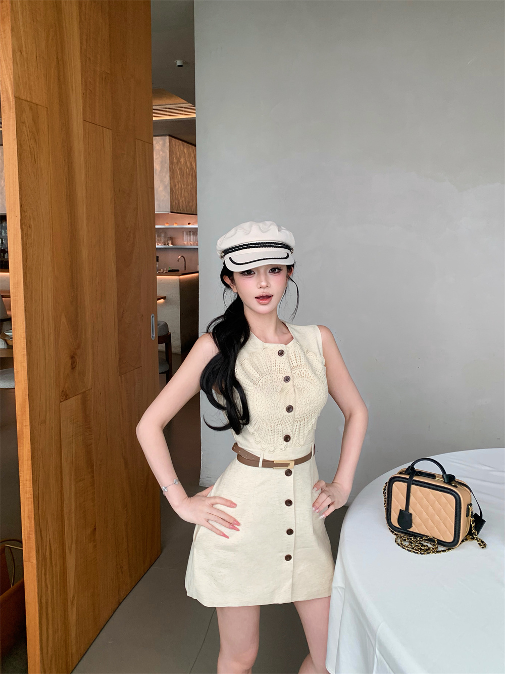 BY27431# 法式无袖连衣裙女夏季新款设计感镂空收腰a字短裙子 服裝批發女裝批發服飾貨源