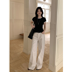 批发实拍2026新款小众立体剪裁弯刀裤子女宽松休闲直筒阔腿裤<b class='q'>工装</b>裤子