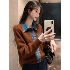 批发咖色<b class='q'>牛仔</b>拼接<b class='q'>衬衫</b>领假两件毛衣针织开衫<b class='q'>女</b>2025冬季小众不撞款上衣