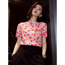 批发2026<b class='q'>碎花</b>雪纺<b class='q'>衬衫</b>女夏季设计感小众<b class='q'>衬衣</b>宽松短袖上衣