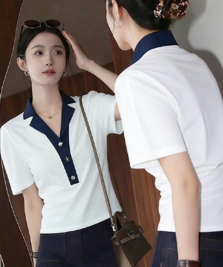 한 부서 학원 스타일 해군 V넥 반팔 티셔츠 여성 2026 여름 새로운 조개 버클 배색 디자인 센스 맨위 서비스