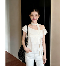 批发法式甜美温柔荷叶边斜肩上衣女2026年夏季新款雪纺小衫设计感小众