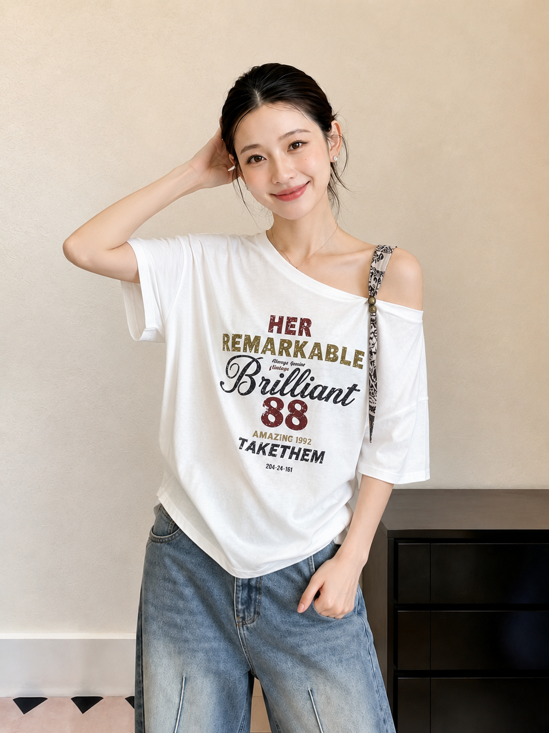 26 여름 아메리칸 레트로 반팔 티셔츠 여성 알파벳 프린트 스카프 장식 캐주얼 다용도 맨위 작은 키 착용