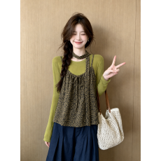 批发豹纹<b class='q'>吊带</b><b class='q'>背心</b>+纯色长袖T恤女两件套装秋季小个子百搭显瘦上衣