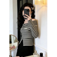 批发纯欲风甜辣妹一字肩条纹T恤女春秋2026新款设计感洋气修身上衣潮