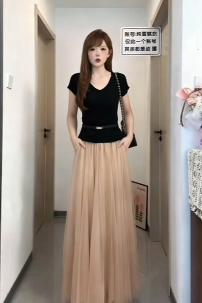 2026 초여름 착용 가져 가라. 새로운 광장 칼라 u 칼라 긍정적 인 어깨 반팔 티셔츠 여성 고유 한 아름다운 작은 대중 순수한 욕망 화이트 맨위