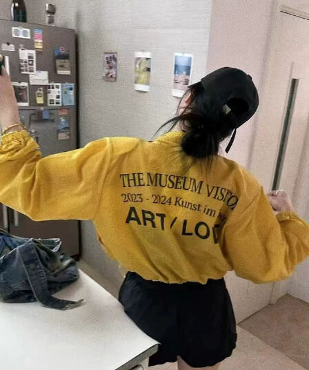 26 여름 스탠드 칼라 쇼트 스타일 알파벳 프린트 밑단 펌프 로프 자외선 차단 루즈핏 지퍼 얇은 스타일 재킷 에어컨 셔츠 1188