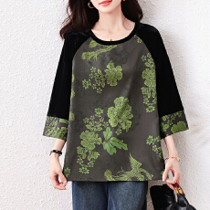 批发2026春季新款大码女装<b class='q'>胖</b>MM<b class='q'>时尚</b>宽松显瘦国风拼接撞色印花T恤上衣