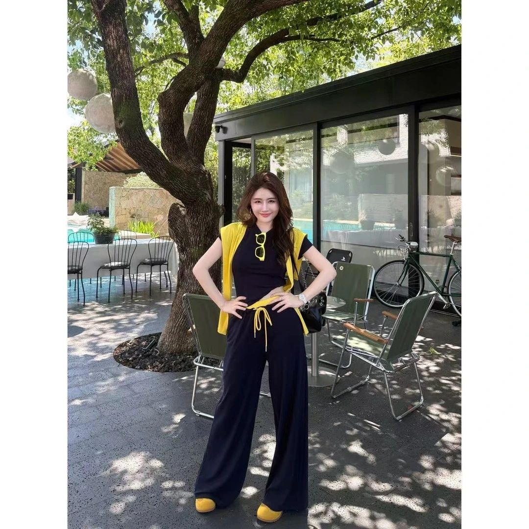 배색 몸매 가꾸기 3종 세트 2026 여름 새로운 품격 패션 숄 티셔츠 바지 세트