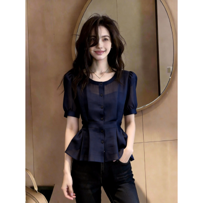 프랑스식 미니멀리즘 빛 요리 한 품격 출퇴근 작은 샤넬 스타일 파란색 반팔 여성 셔츠 2026 여름 새로운 꼬집기 허리 작은 셔츠