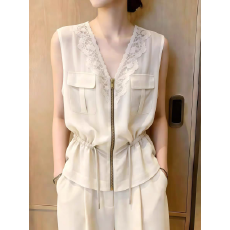 批发2026夏季法式设计感灯笼袖亚麻紫色衬衫女气质小众<b class='q'>长袖</b>防晒薄<b class='q'>上衣</b>