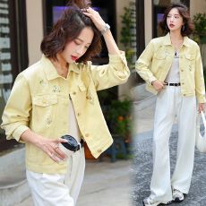 批发彩色牛仔外套黄色POLO领宽松<b class='q'>甜美</b>别致百搭短外套2025年秋装新款