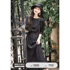 批发新品已开繁星点点<b class='q'>真丝</b>裙100%<b class='q'>真丝</b>两个长度交叉双摆<b class='q'>连衣裙</b>