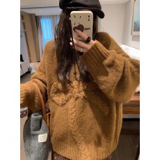 批发微胖<b class='q'>大码</b>蝴蝶结毛衣女马海毛针织衫秋冬宽松慵懒圆领套头加厚上衣