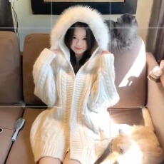 批发温柔甜美慵懒风设计感毛领连帽毛衣外套女2025秋冬新款减龄感上衣