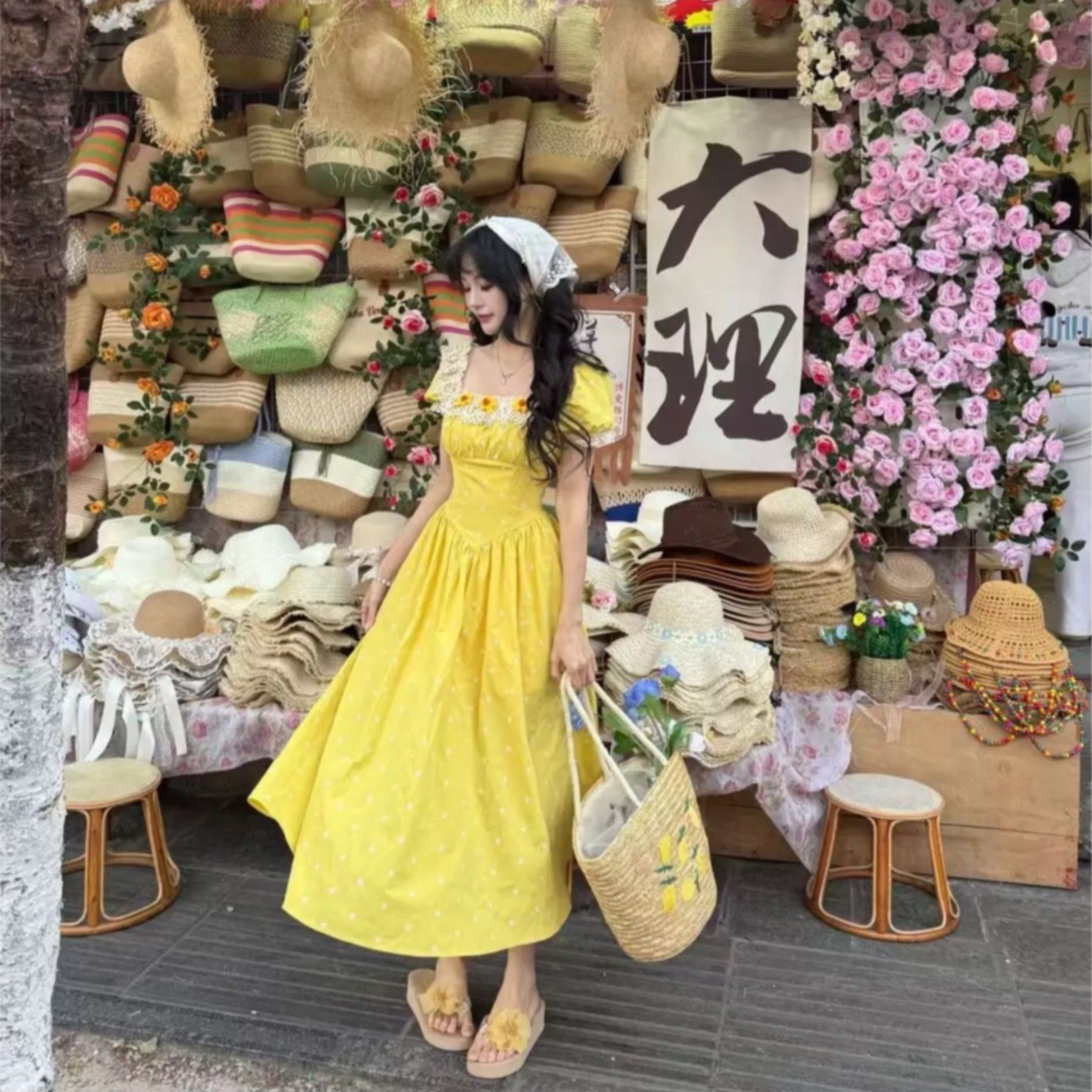 프랑스식 황색 꽃무늬 드레스 아이들 여름 2026 새로운 자이언트 잘 생긴 휴가 바람 도파민 아름다운 롱 스커트