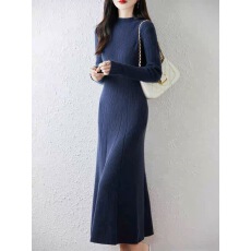 批发2025秋冬新款气质高端羊毛针织连衣裙女长款过膝打底毛衣裙