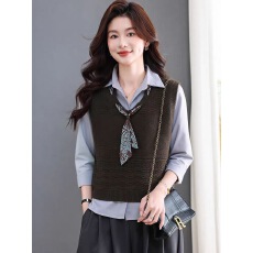 批发设计感丝巾V领针织<b class='q'>马甲</b>女短款秋装2026新款套头无袖外搭背心上衣
