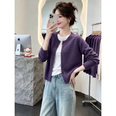 批发韩系圆领长袖<b class='q'>针织</b><b class='q'>开衫</b>女新款秋大码胖MM时尚洋气紫色减龄毛衣外套