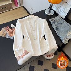 批发新中式内搭打底衫<b class='q'>女</b>秋冬半高领刺绣珠花国风小衫毛毛袖上衣