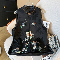 批发新款实拍春新中式绸缎提花立领重工刺绣百搭常规单排扣马甲