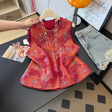 批发新中式国风马甲高端重工浮雕马夹<b class='q'>春</b>款提花新年红色无袖上衣